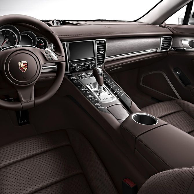 Porsche Panamera Interior | Peter Vardy