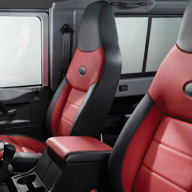 Land Rover Defender Interior | Peter Vardy Aberdeeen