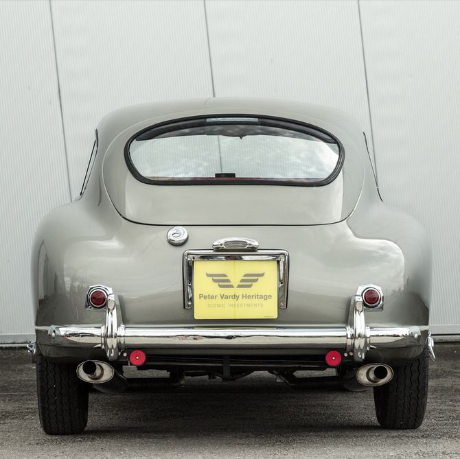 Aston Martin DB2-4 Saloon