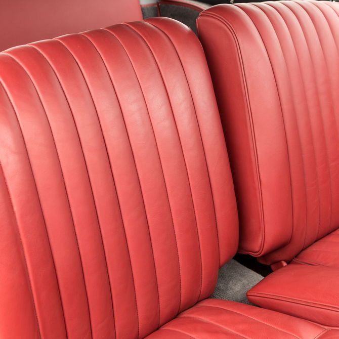 Aston Martin DB2-4 Saloon